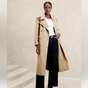 Banana Republic Trench Size S worn once